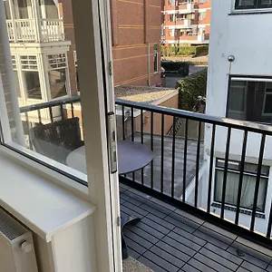Aristoteles , Den Haag Nederland