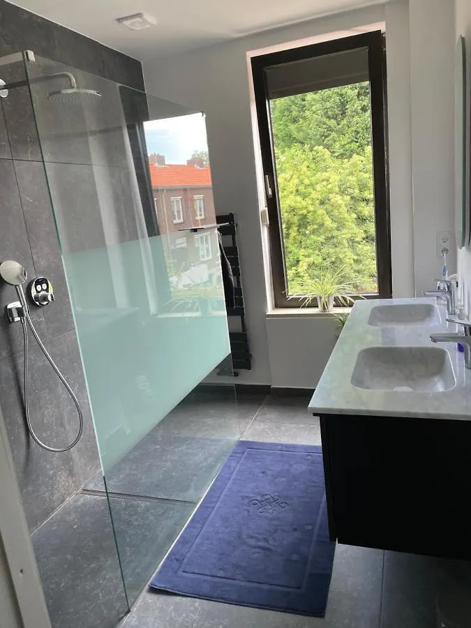 Klaudia Appartement Maastricht 0*,  Nederland
